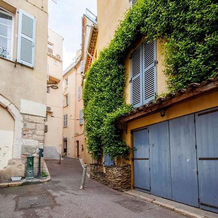 Appartamento 06M - Old Antibes Beautiful Duplex Terrace With Sea View Esterno foto