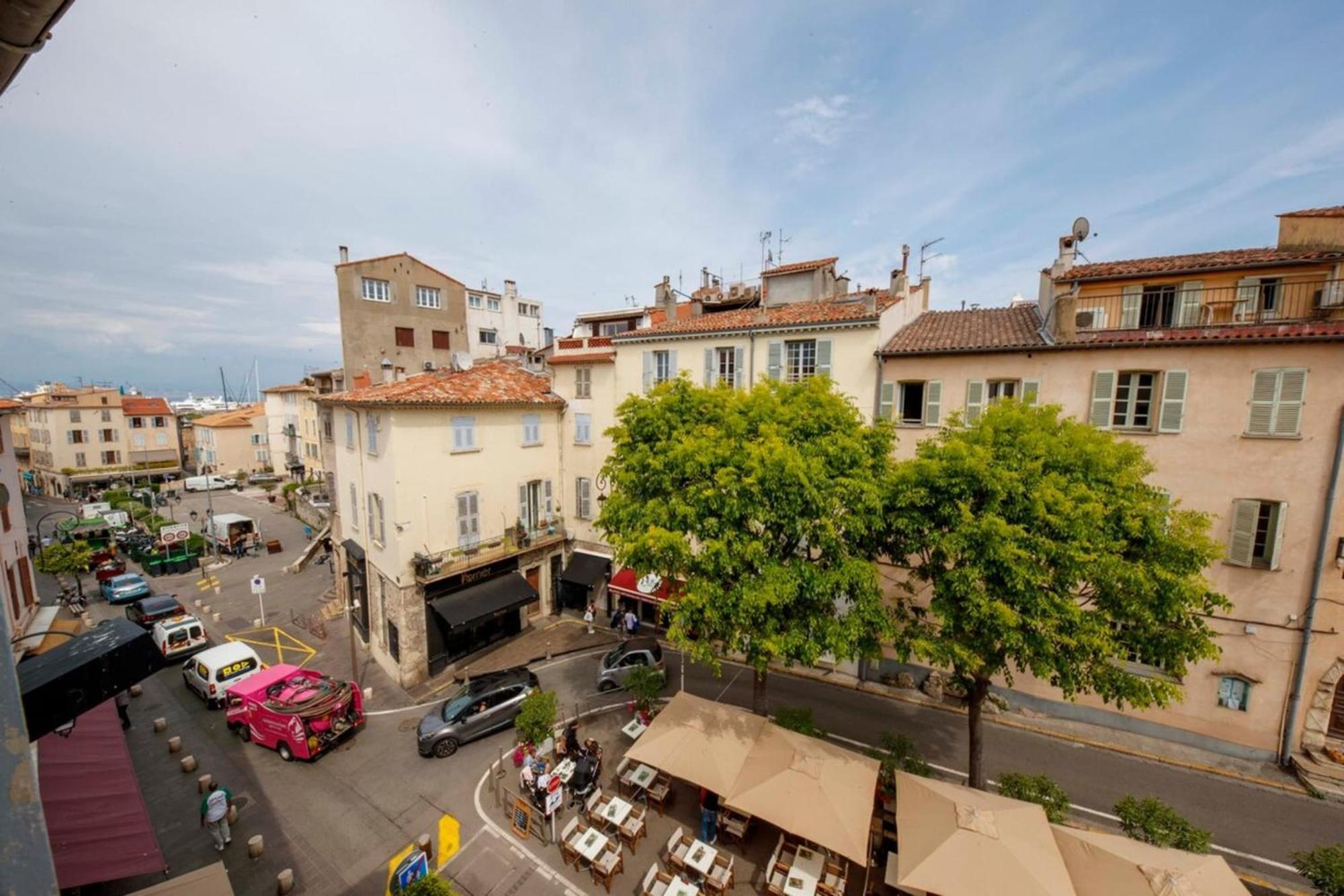 Appartamento 06M - Old Antibes Beautiful Duplex Terrace With Sea View Esterno foto