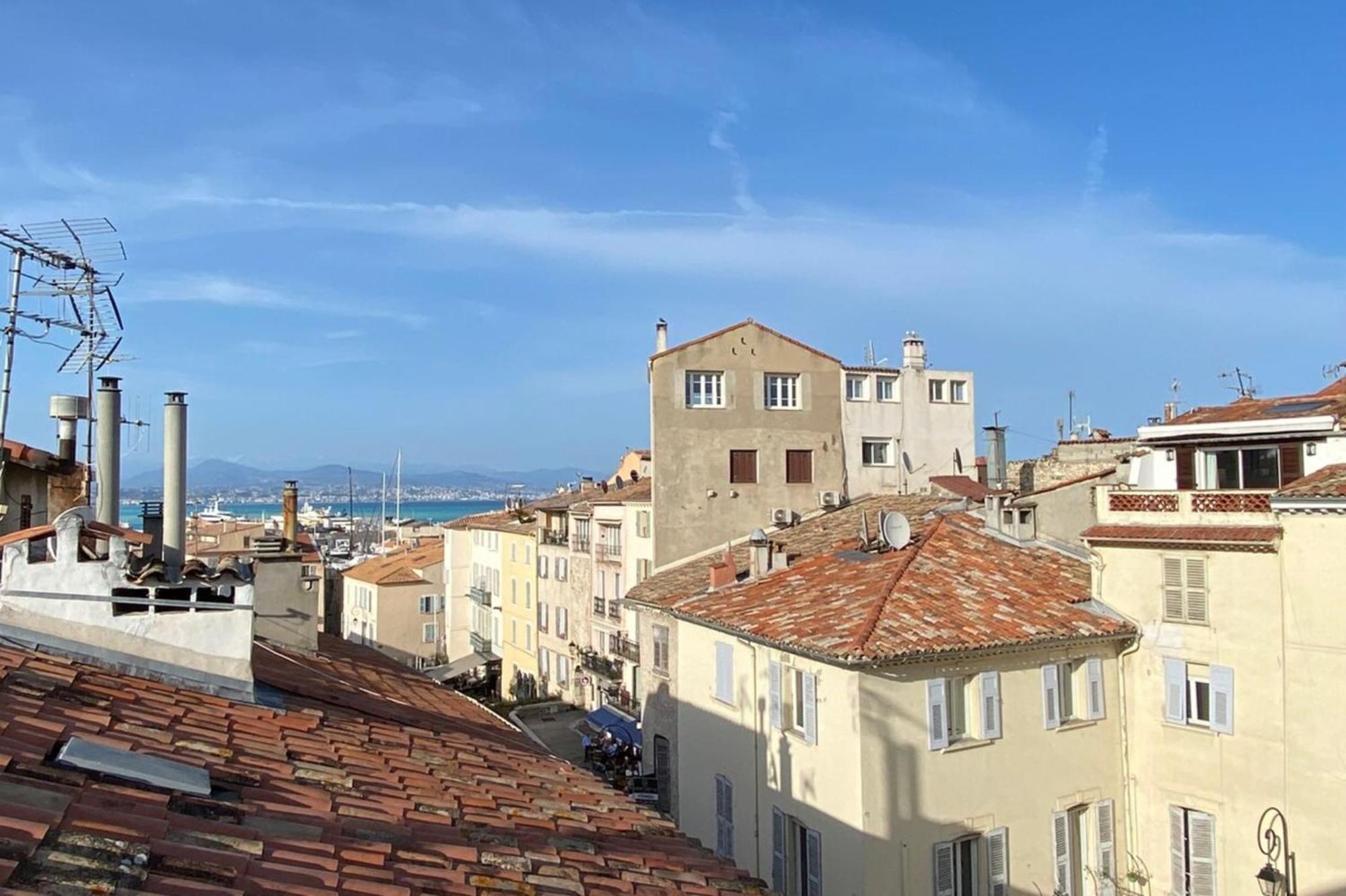Appartamento 06M - Old Antibes Beautiful Duplex Terrace With Sea View Esterno foto