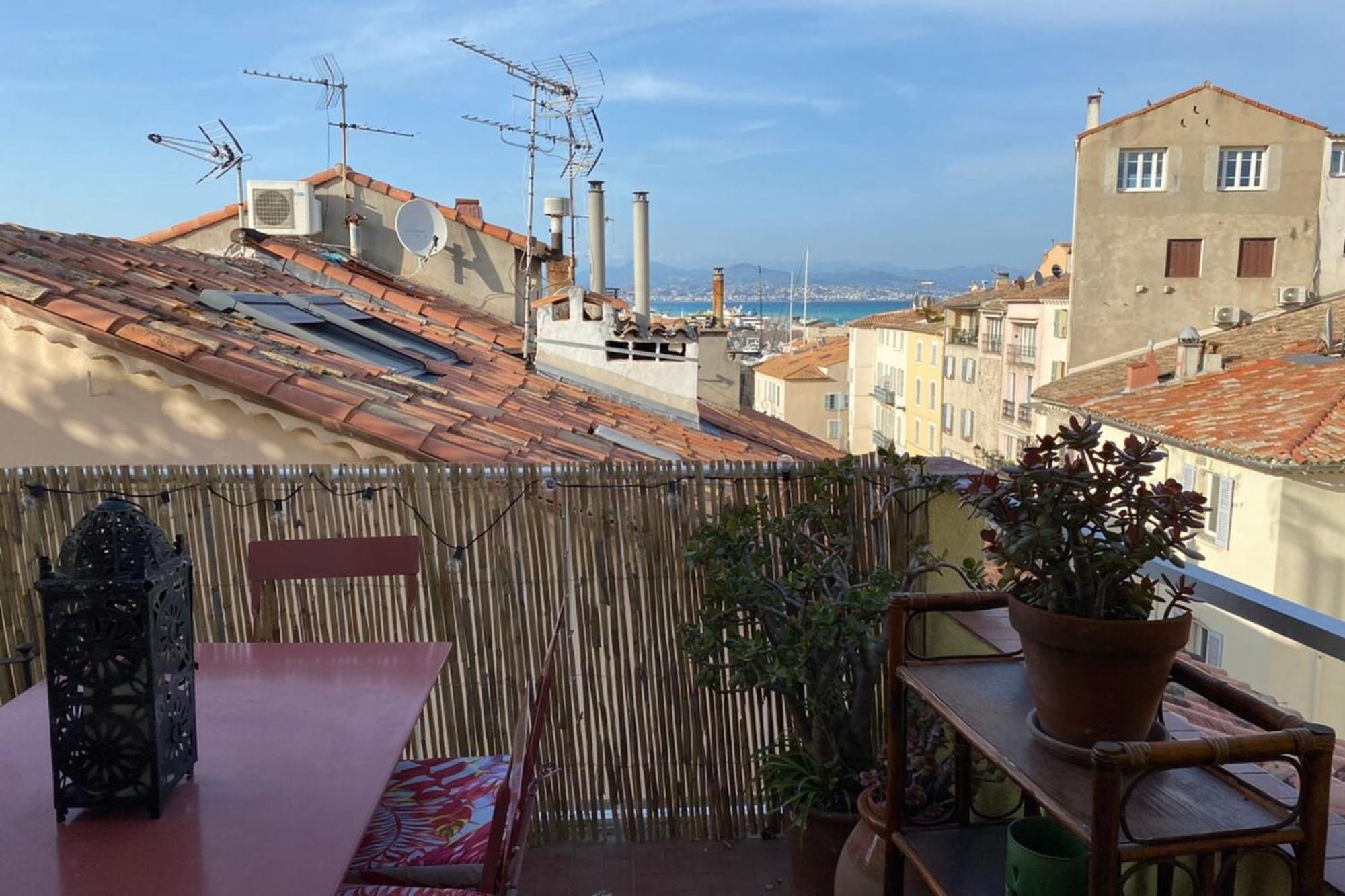 Appartamento 06M - Old Antibes Beautiful Duplex Terrace With Sea View Esterno foto